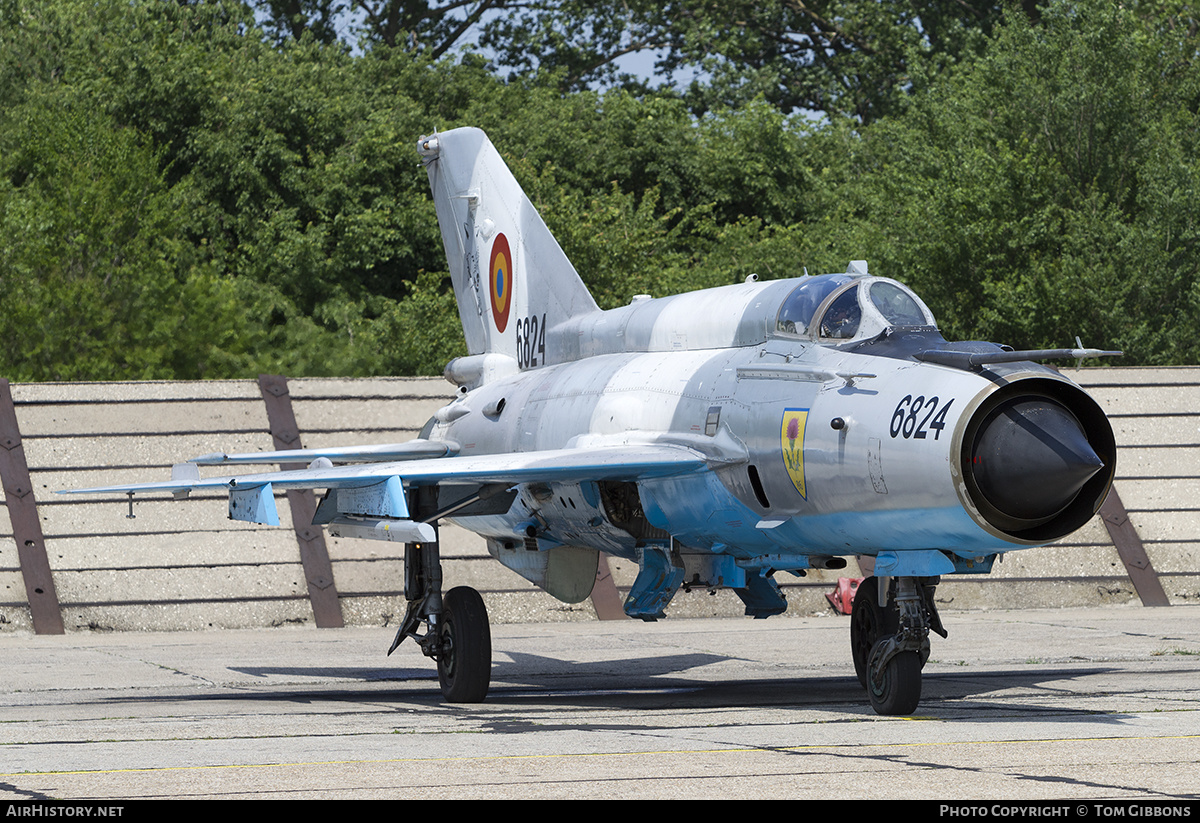 Aircraft Photo of 6824 | Mikoyan-Gurevich MiG-21MF Lancer C | Romania - Air Force | AirHistory.net #268857