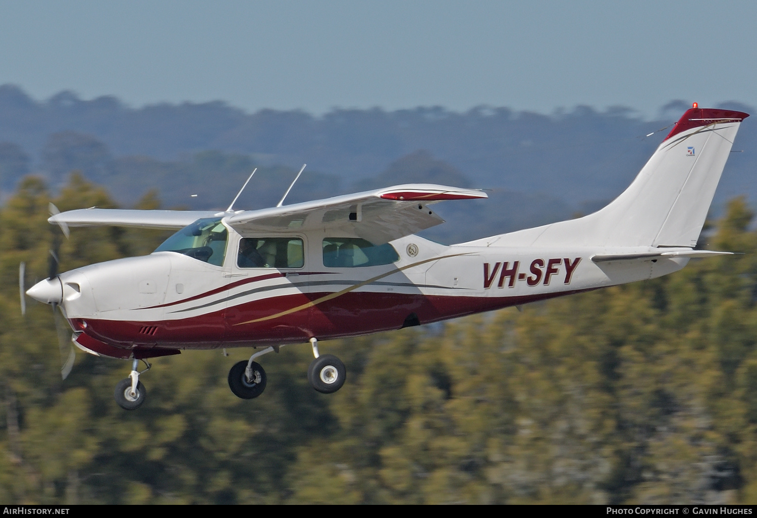 Aircraft Photo of VH-SFY | Cessna T210N Turbo Centurion | AirHistory.net #268871