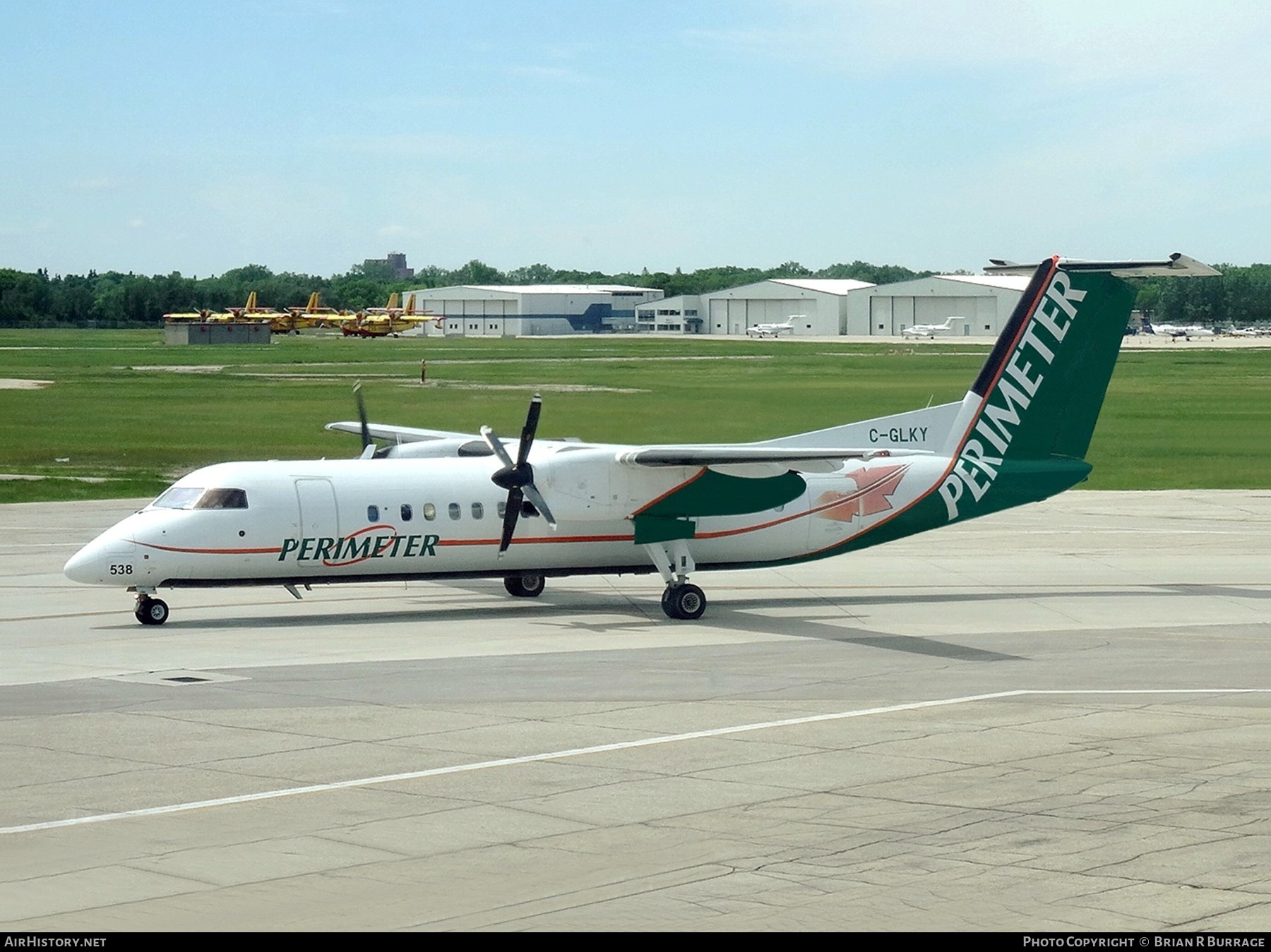 Aircraft Photo of C-GLKY | Bombardier DHC-8-311Q Dash 8 | Perimeter Aviation | AirHistory.net #268895