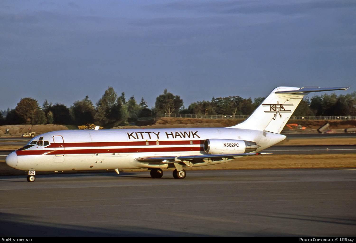 Aircraft Photo of N562PC | McDonnell Douglas DC-9-15RC | Kitty Hawk AirCargo - KHA | AirHistory.net #268948