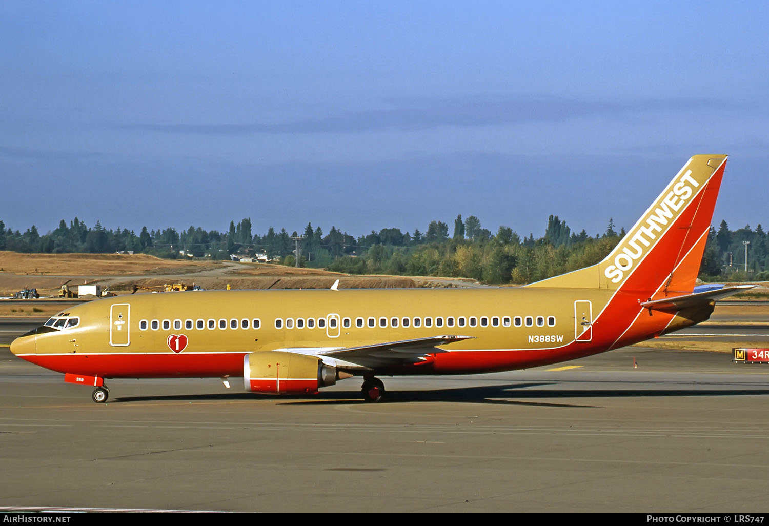 Aircraft Photo of N388SW | Boeing 737-3H4 | Southwest Airlines | AirHistory.net #268965