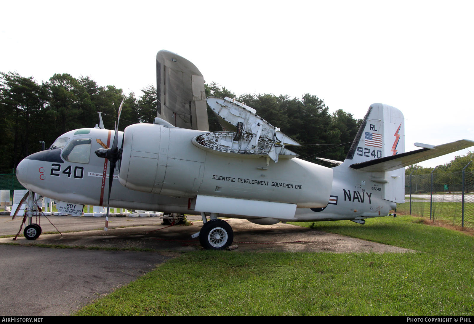 Aircraft Photo of 149240 / 9240 | Grumman S2F-3 Tracker (G-121) | USA - Navy | AirHistory.net #268982