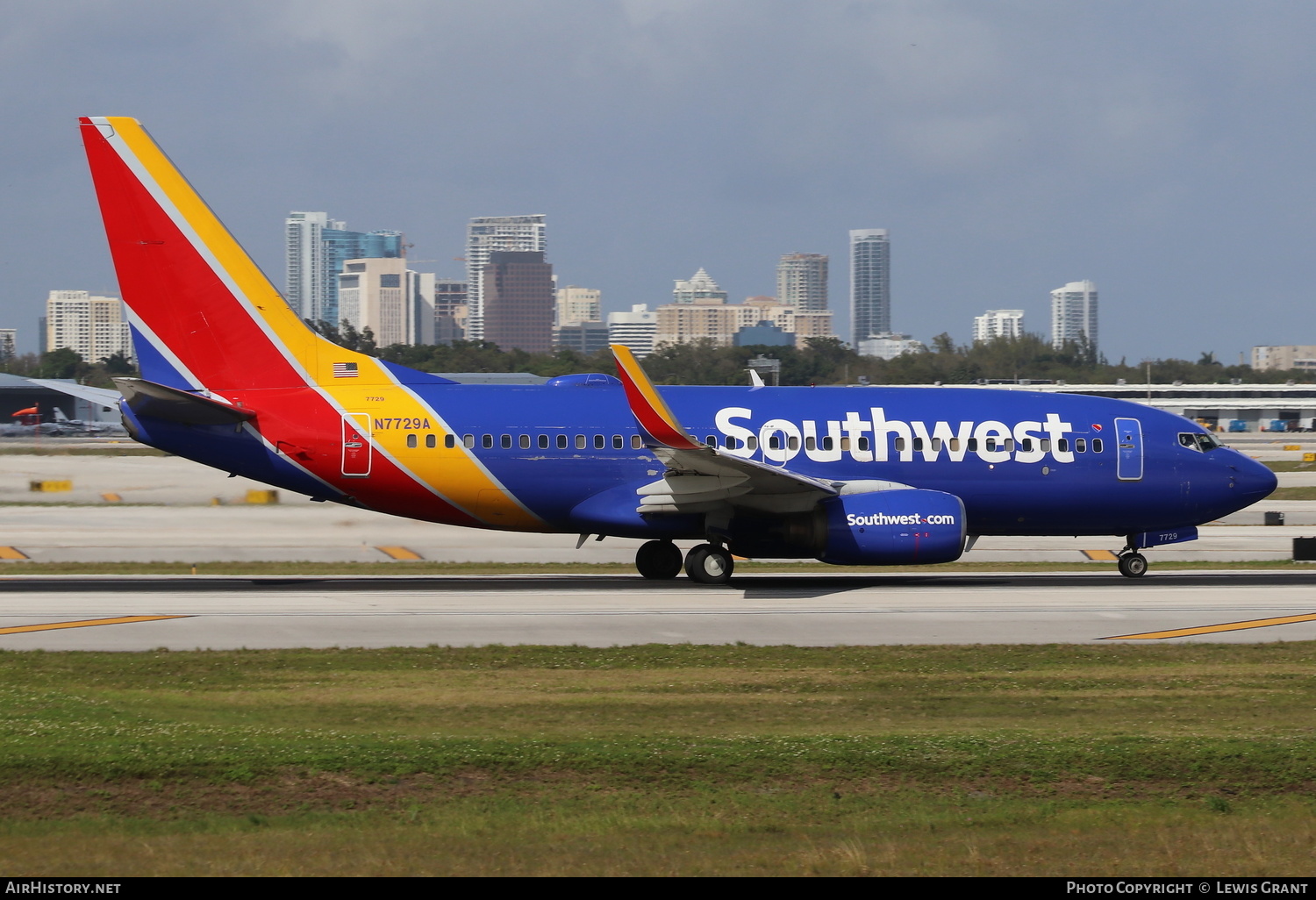 Aircraft Photo of N7729A | Boeing 737-76N | Southwest Airlines | AirHistory.net #268997