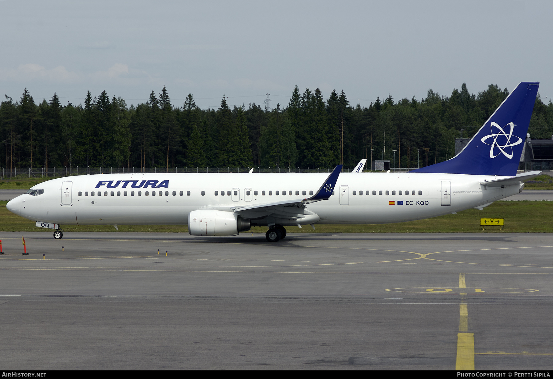 Aircraft Photo of EC-KQQ | Boeing 737-96N/ER | Futura International Airways | AirHistory.net #269013