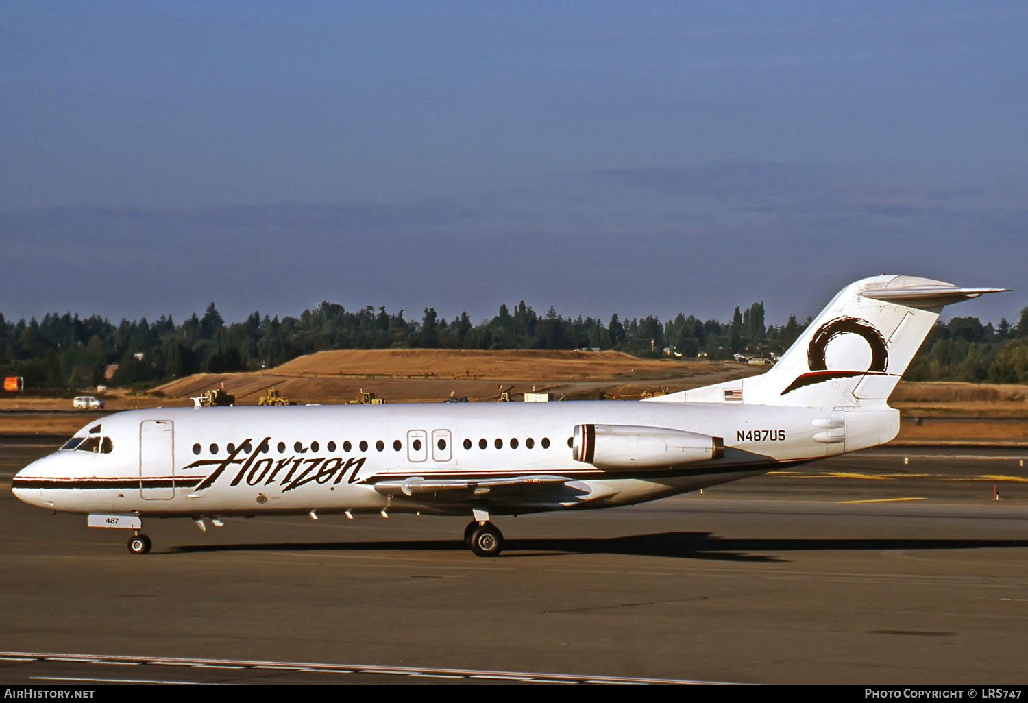 Aircraft Photo of N487US | Fokker F28-4000 Fellowship | Horizon Air | AirHistory.net #269075