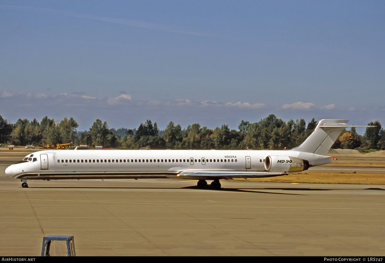 Aircraft Photo of N902RA | McDonnell Douglas MD-90-30 | American Airlines | AirHistory.net #269079