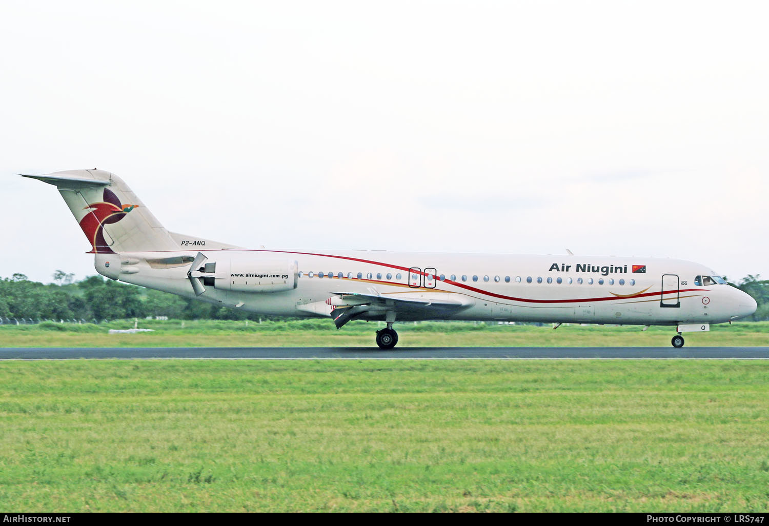 Aircraft Photo of P2-ANQ | Fokker 100 (F28-0100) | Air Niugini | AirHistory.net #269090