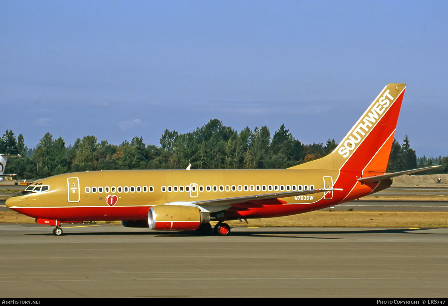 Aircraft Photo of N703SW | Boeing 737-7H4 | Southwest Airlines | AirHistory.net #269097