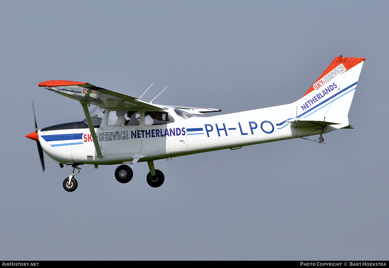 Aircraft Photo of PH-LPO | Reims F172M Skyhawk | Sky Service Netherlands | AirHistory.net #269166