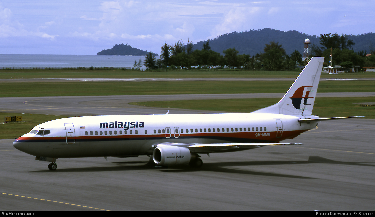 Aircraft Photo of 9M-MMB | Boeing 737-4H6 | Malaysia Airlines | AirHistory.net #269243
