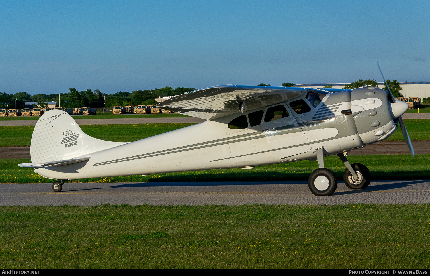 Aircraft Photo of N1081D | Cessna 195 | AirHistory.net #269258