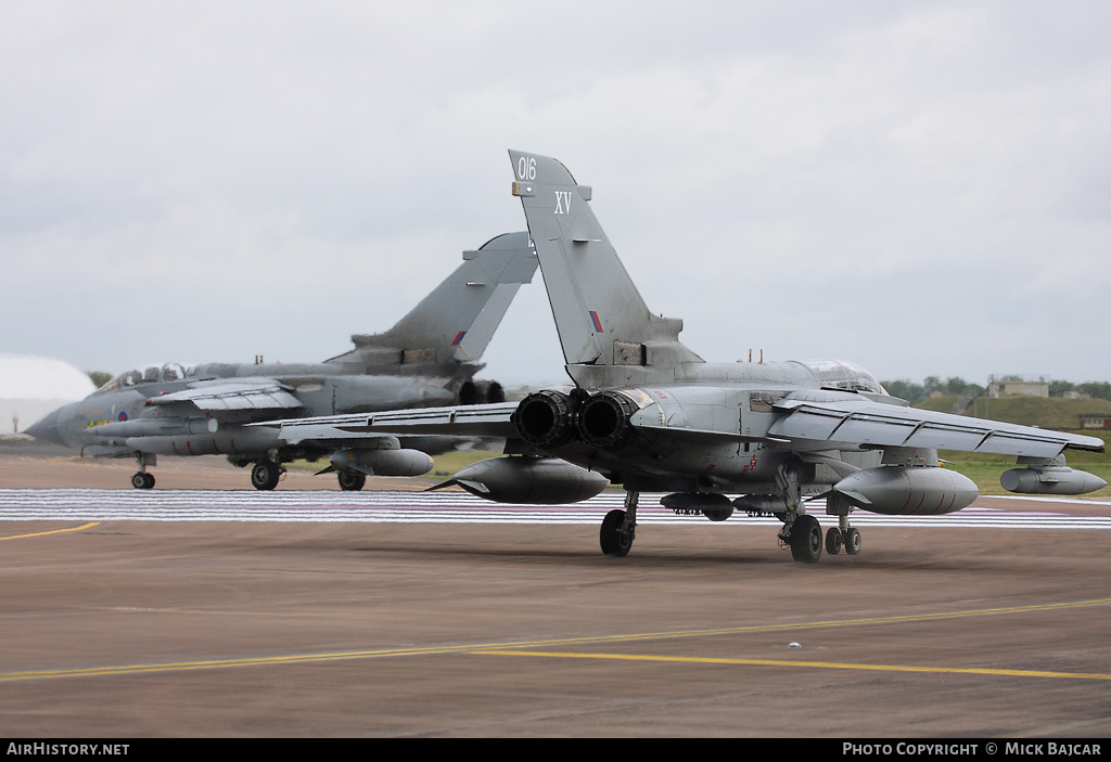 Aircraft Photo of ZA410 | Panavia Tornado GR4(T) | UK - Air Force | AirHistory.net #269267