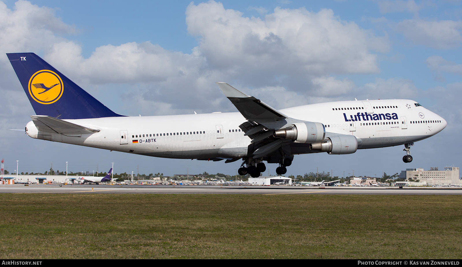 Aircraft Photo of D-ABTK | Boeing 747-430 | Lufthansa | AirHistory.net #269310