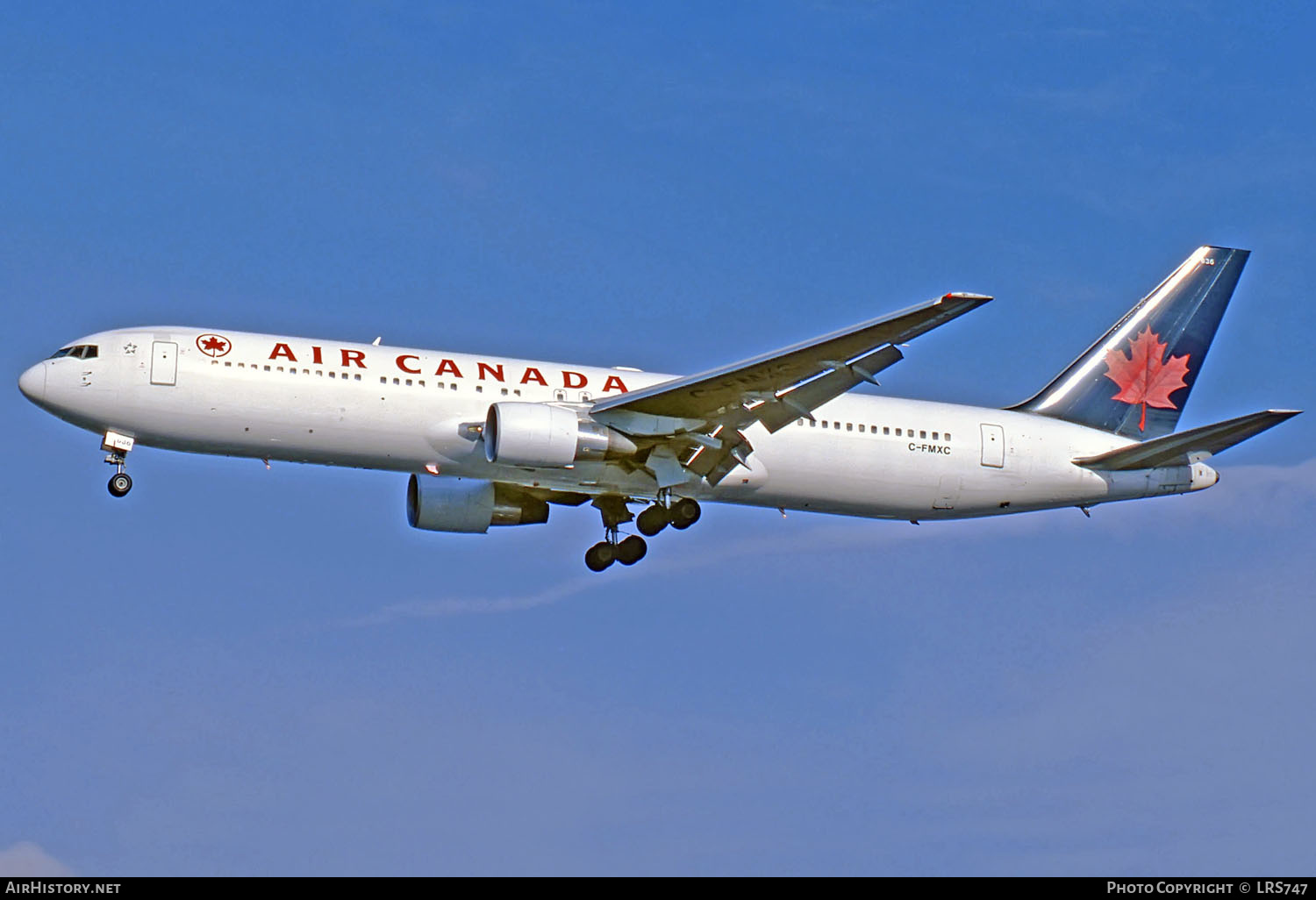 Aircraft Photo of C-FMXC | Boeing 767-333/ER | Air Canada | AirHistory.net #269350