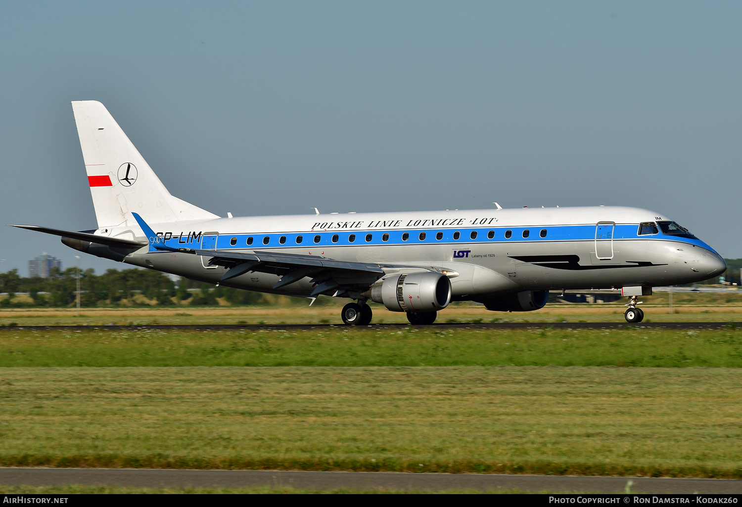 Aircraft Photo of SP-LIM | Embraer 175LR (ERJ-170-200LR) | LOT Polish Airlines - Polskie Linie Lotnicze | AirHistory.net #269354