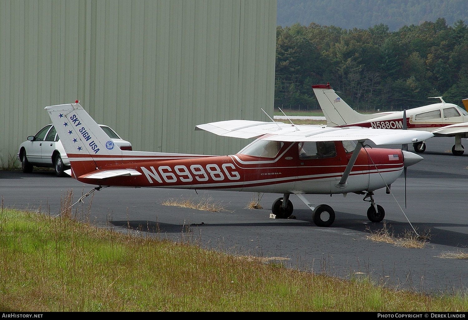 Aircraft Photo of N6998G | Cessna 150L | Sky Sign USA | AirHistory.net #269365