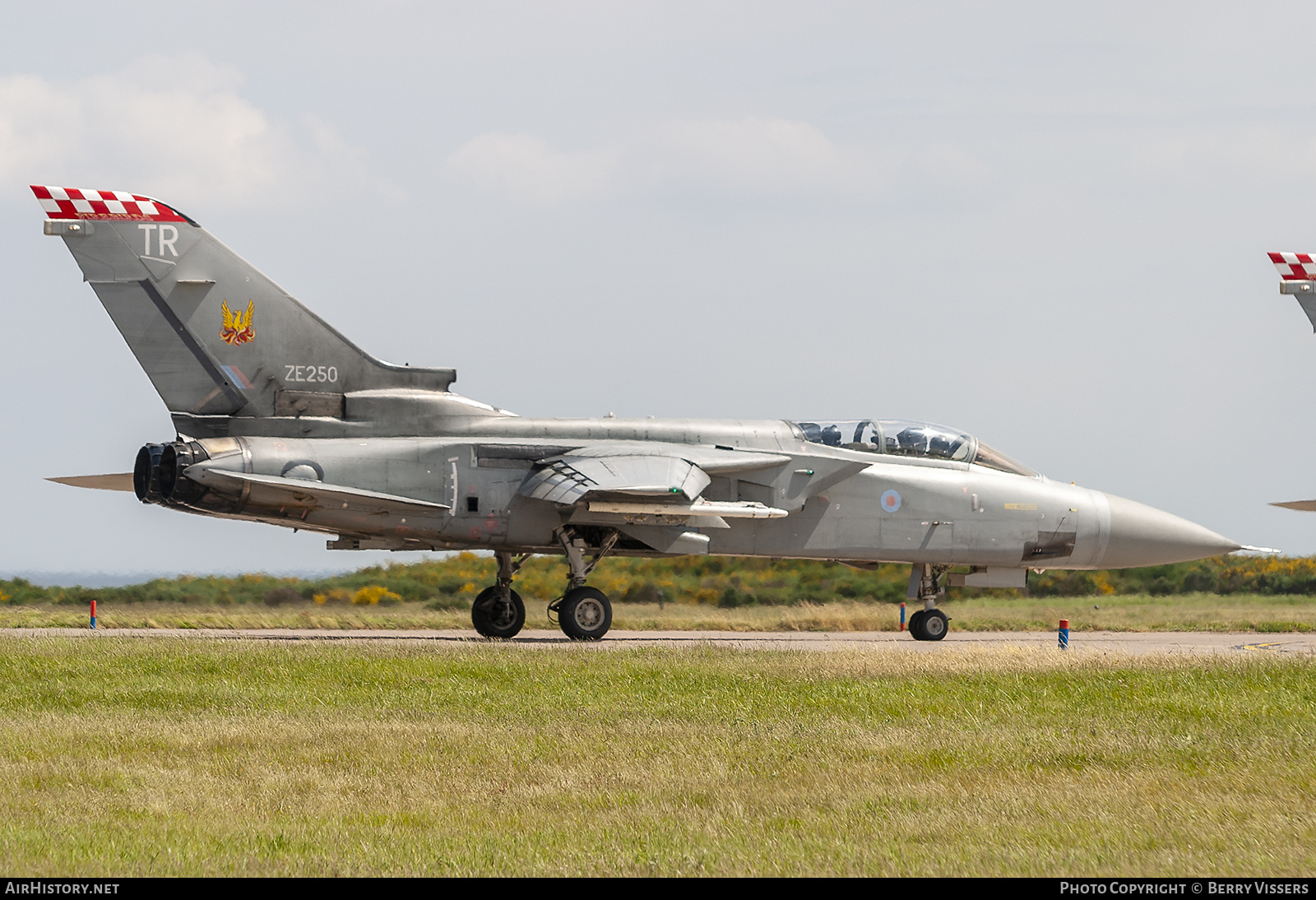 Aircraft Photo of ZE250 | Panavia Tornado F3 | UK - Air Force | AirHistory.net #269400
