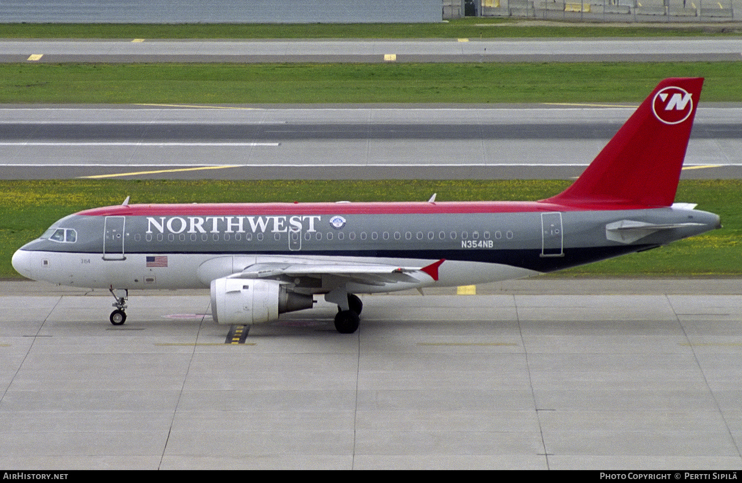 Aircraft Photo of N354NB | Airbus A319-114 | Northwest Airlines | AirHistory.net #269562