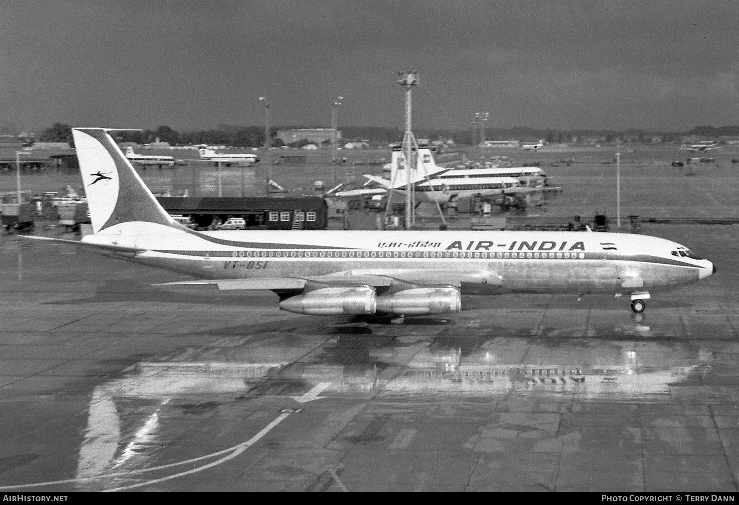 Aircraft Photo of VT-DSI | Boeing 707-337B | Air India | AirHistory.net #269585