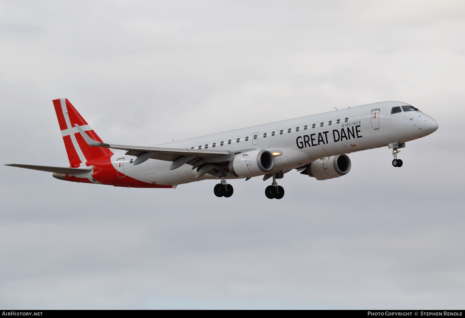 Aircraft Photo of OY-GDB | Embraer 195LR (ERJ-190-200LR) | Great Dane Airlines | AirHistory.net #269628