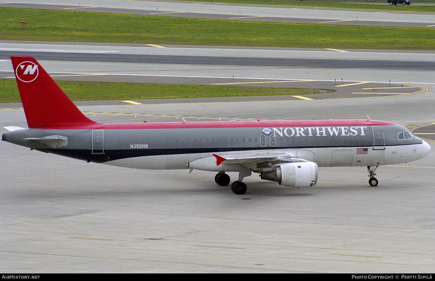 Aircraft Photo of N355NW | Airbus A320-212 | Northwest Airlines | AirHistory.net #269665