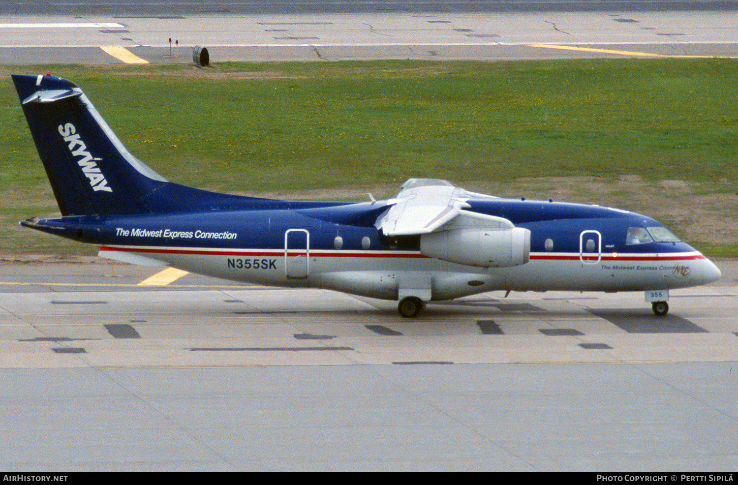 Aircraft Photo of N355SK | Fairchild Dornier 328-300 328JET | Skyway Midwest Express Connection | AirHistory.net #269673