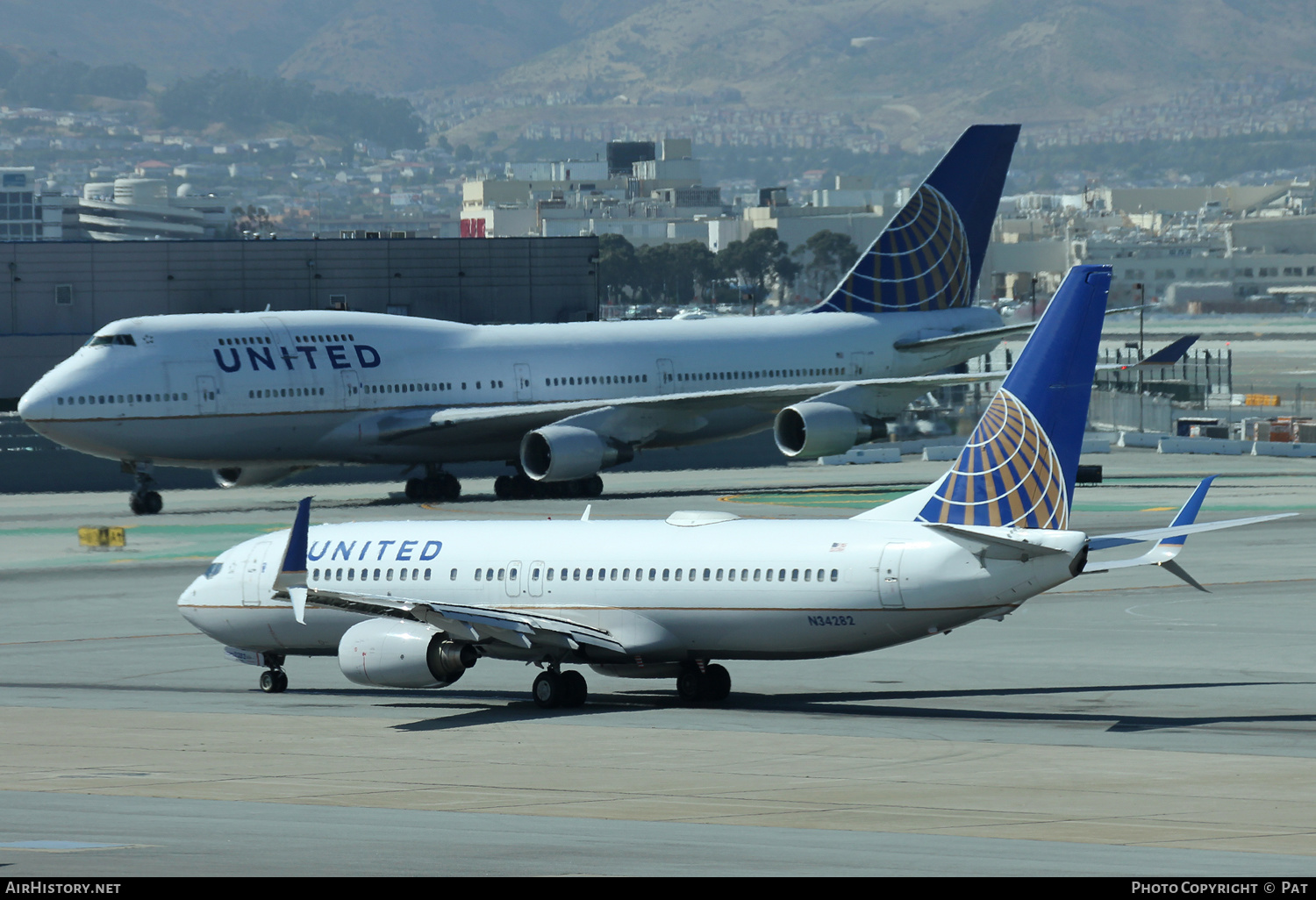 Aircraft Photo of N34282 | Boeing 737-824 | United Airlines | AirHistory.net #269952