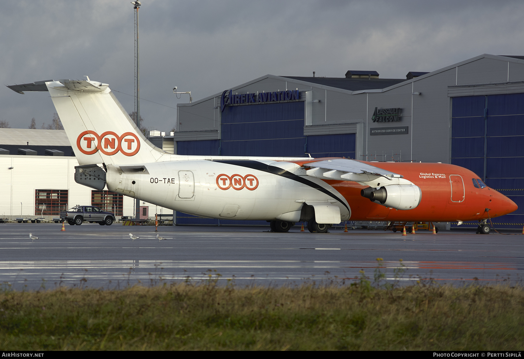 Aircraft Photo of OO-TAE | British Aerospace BAe-146-300QT Quiet Trader | TNT Airways | AirHistory.net #270055