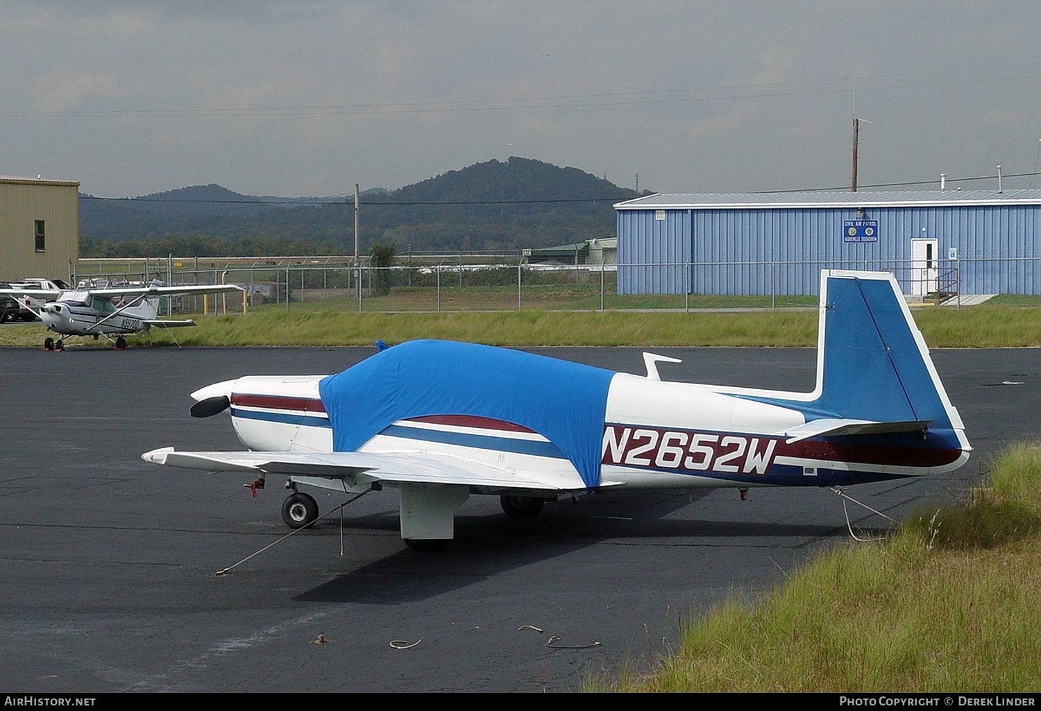 Aircraft Photo of N2652W | Mooney M-20C | AirHistory.net #270155