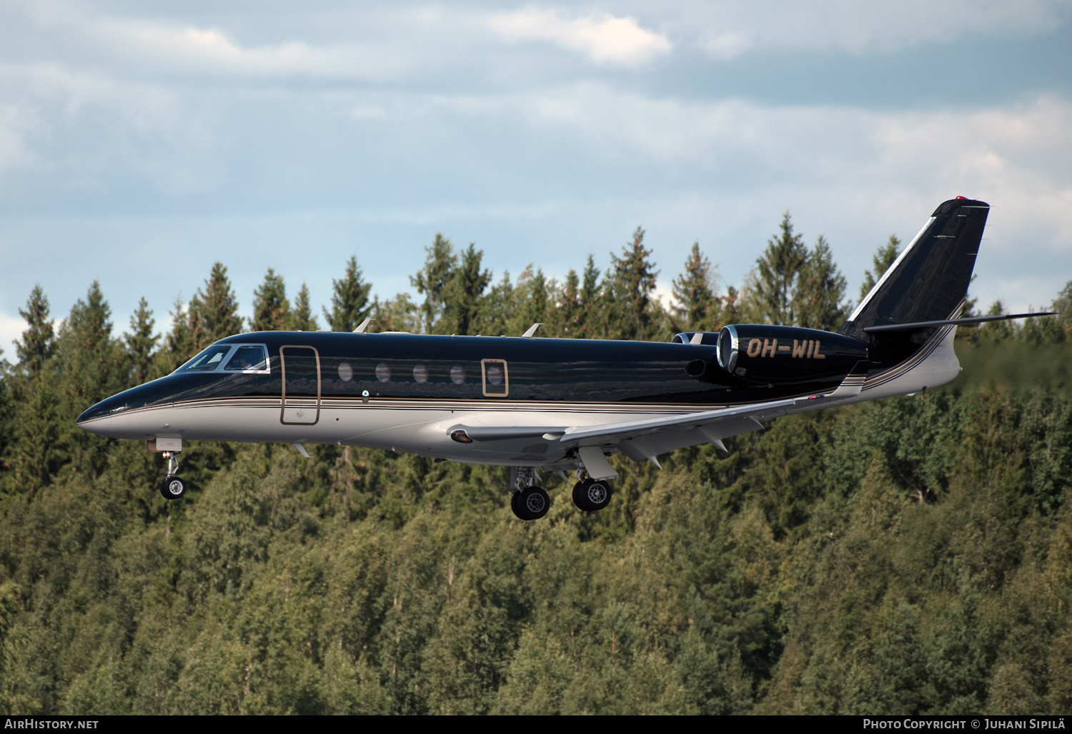 Aircraft Photo of OH-WIL | Gulfstream Aerospace G150 | AirHistory.net #270241