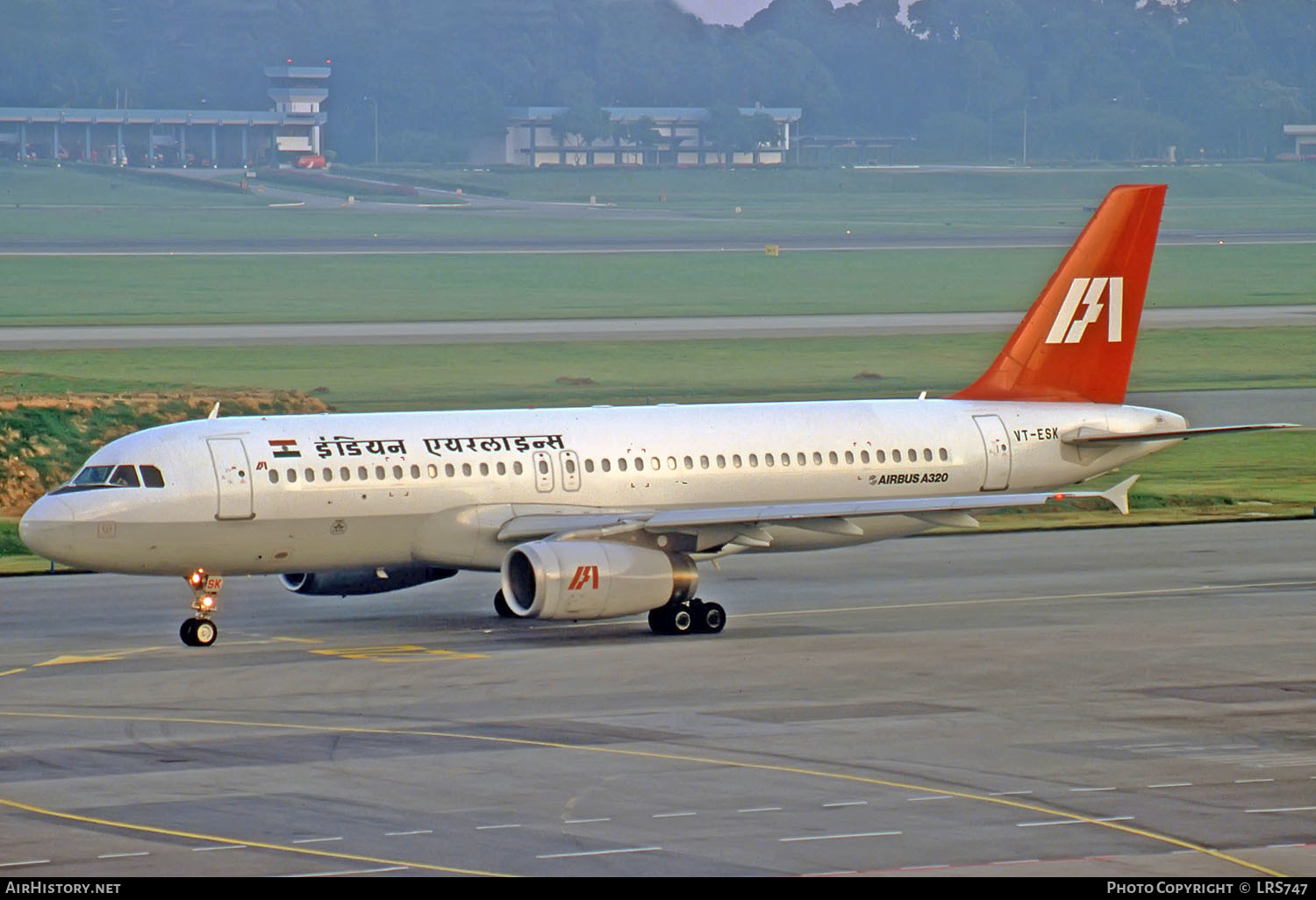 Aircraft Photo of VT-ESK | Airbus A320-231 | Indian Airlines | AirHistory.net #270256