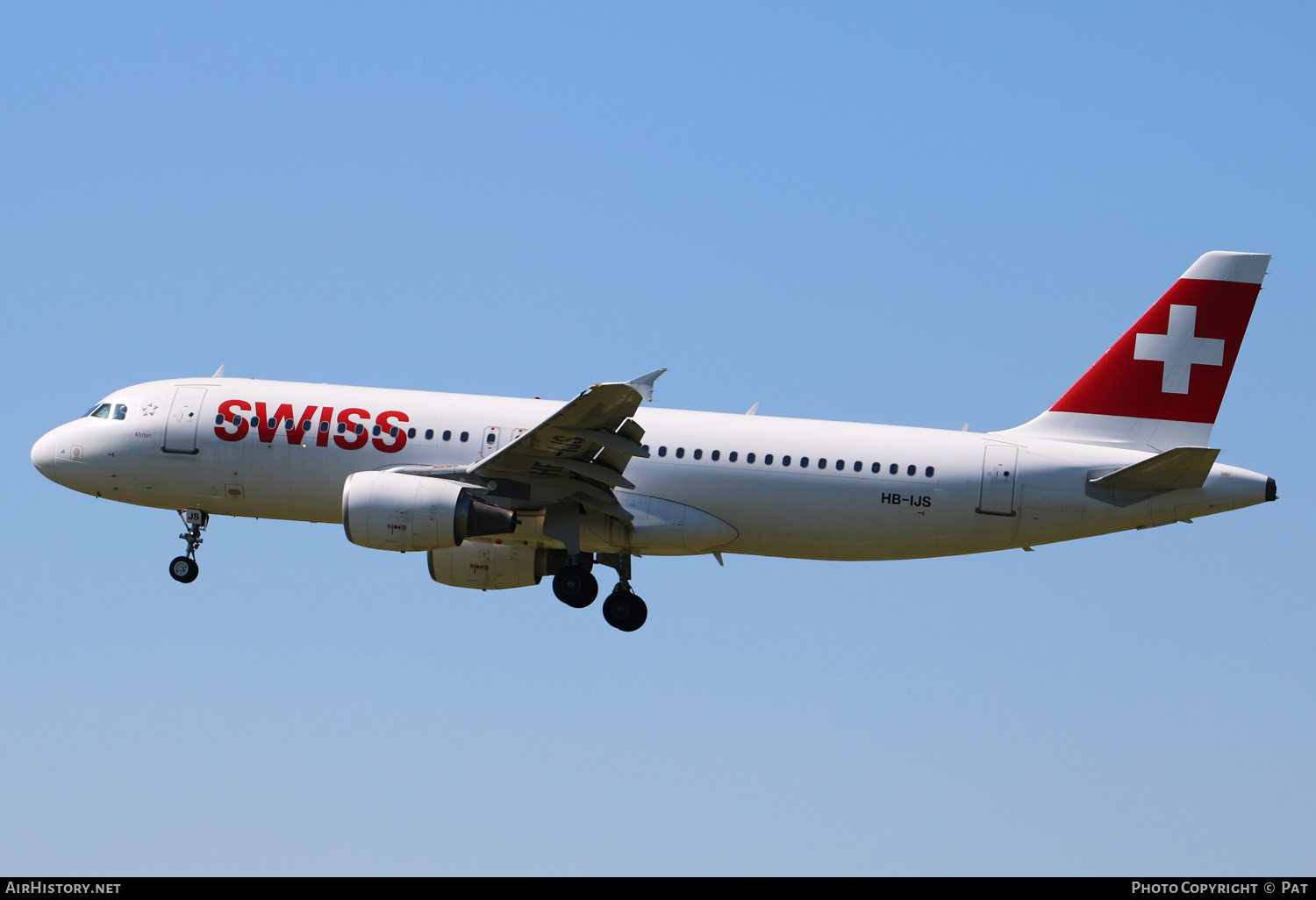 Aircraft Photo of HB-IJS | Airbus A320-214 | Swiss International Air Lines | AirHistory.net #270272