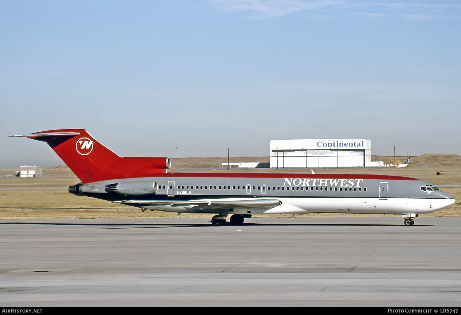 Aircraft Photo of N286US | Boeing 727-251/Adv | Northwest Airlines | AirHistory.net #270282