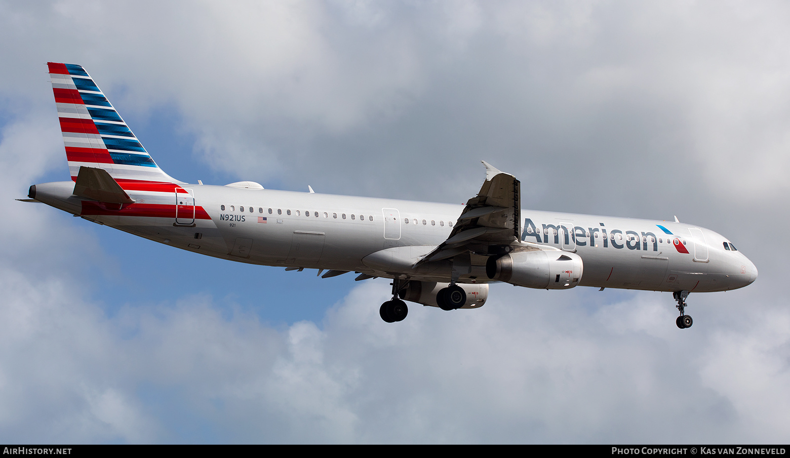 Aircraft Photo of N921US | Airbus A321-231 | American Airlines | AirHistory.net #270319