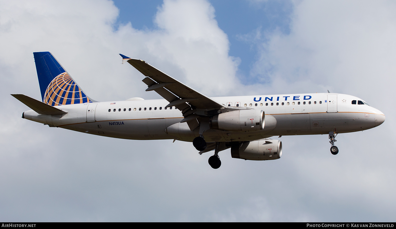 Aircraft Photo of N413UA | Airbus A320-232 | United Airlines | AirHistory.net #270323