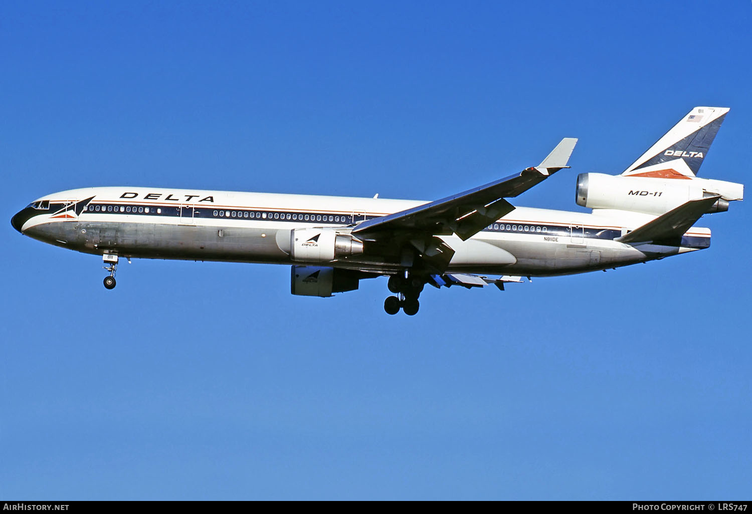 Aircraft Photo of N811DE | McDonnell Douglas MD-11 | Delta Air Lines | AirHistory.net #270387