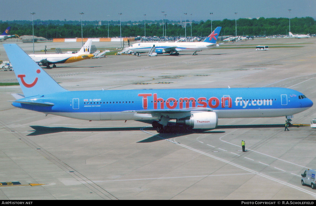 Aircraft Photo of G-OBYF | Boeing 767-304/ER | Thomsonfly | AirHistory.net #270422