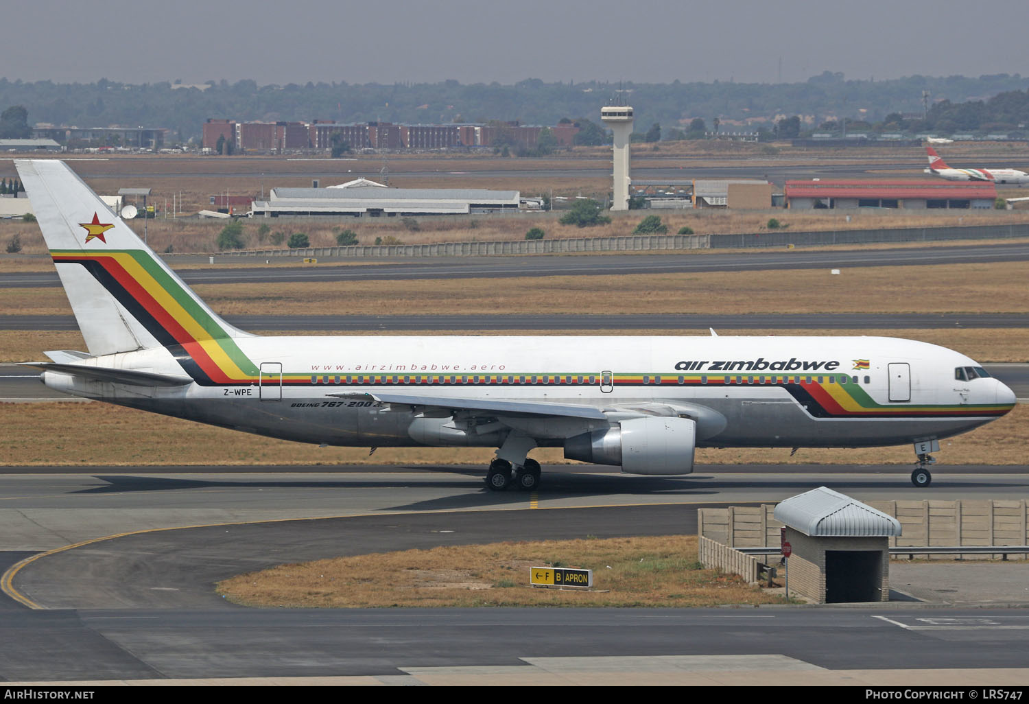 Aircraft Photo of Z-WPE | Boeing 767-2N0/ER | Air Zimbabwe | AirHistory.net #270456