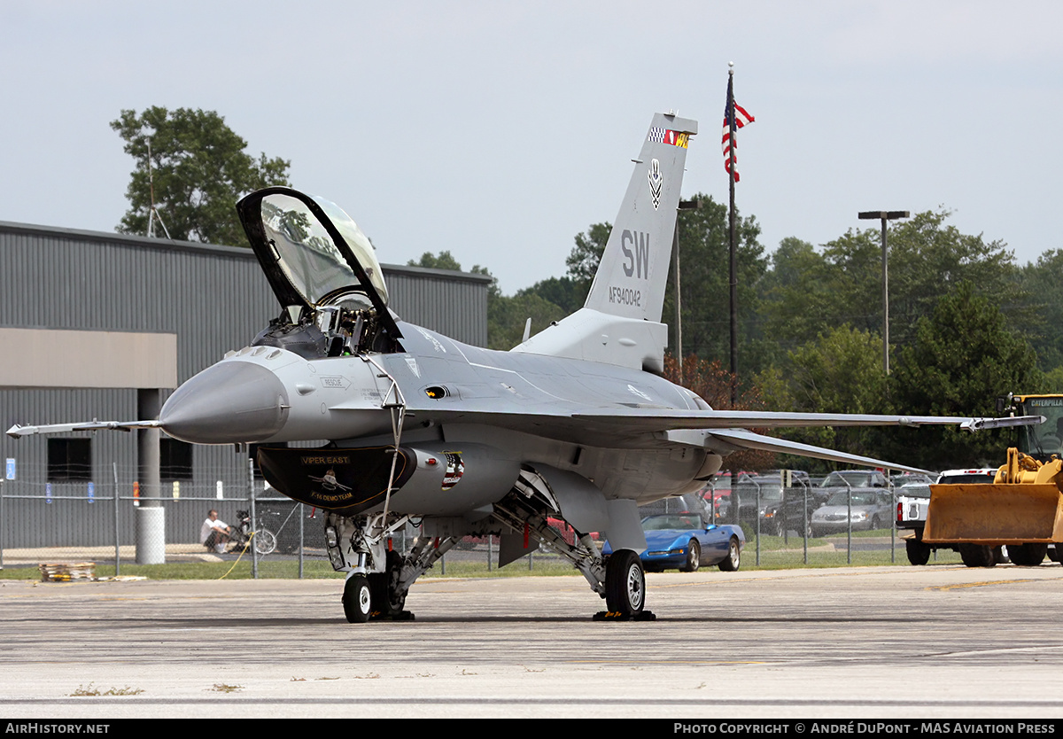 Aircraft Photo of 94-0042 / AF940042 | Lockheed Martin F-16CM Fighting Falcon | USA - Air Force | AirHistory.net #270515