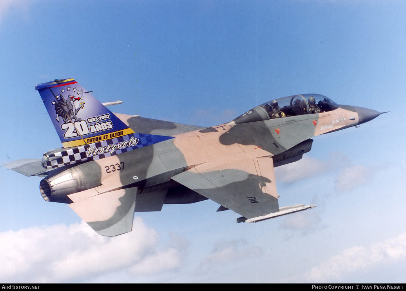 Aircraft Photo of 2337 | General Dynamics F-16B Fighting Falcon | Venezuela - Air Force | AirHistory.net #270634