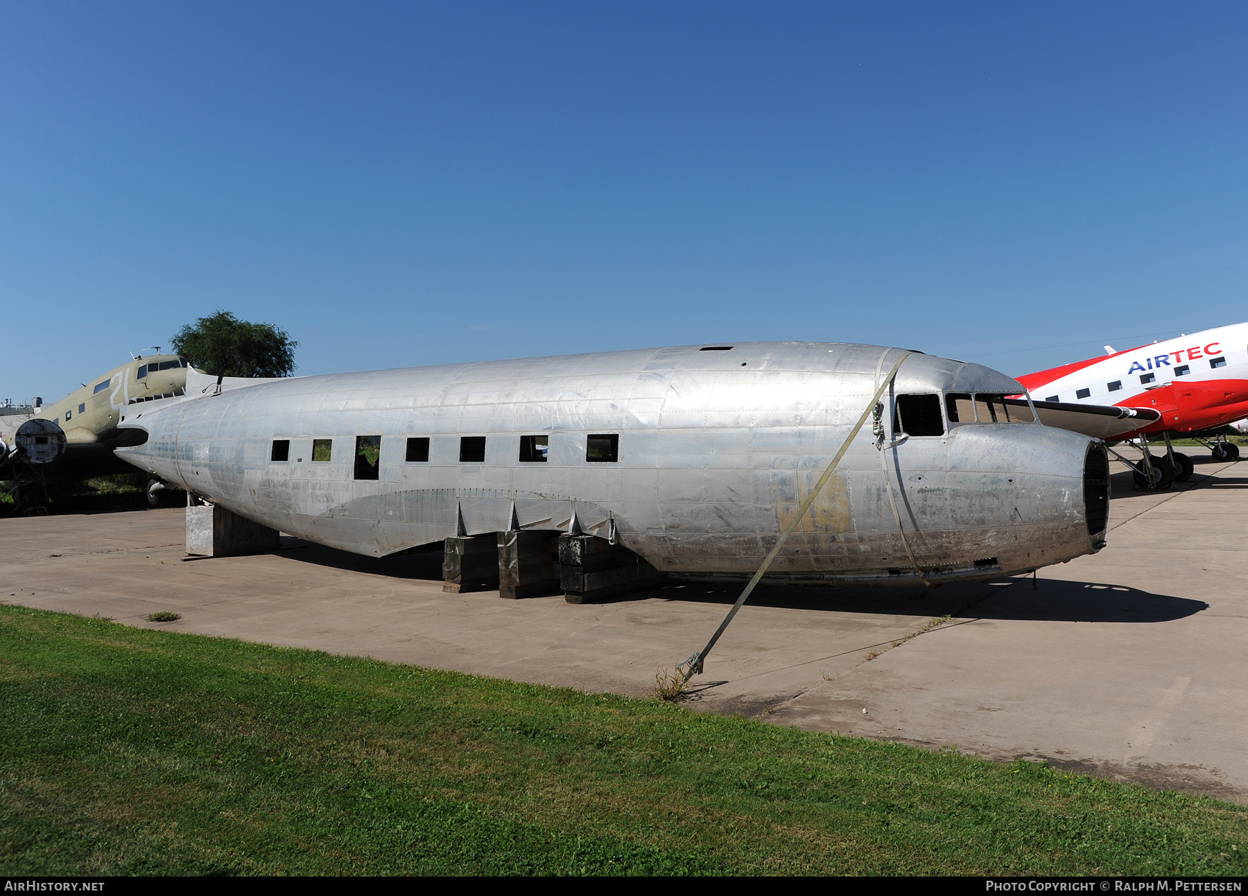 Aircraft Photo of No Reg | Douglas C-47D Skytrain | AirHistory.net #270747