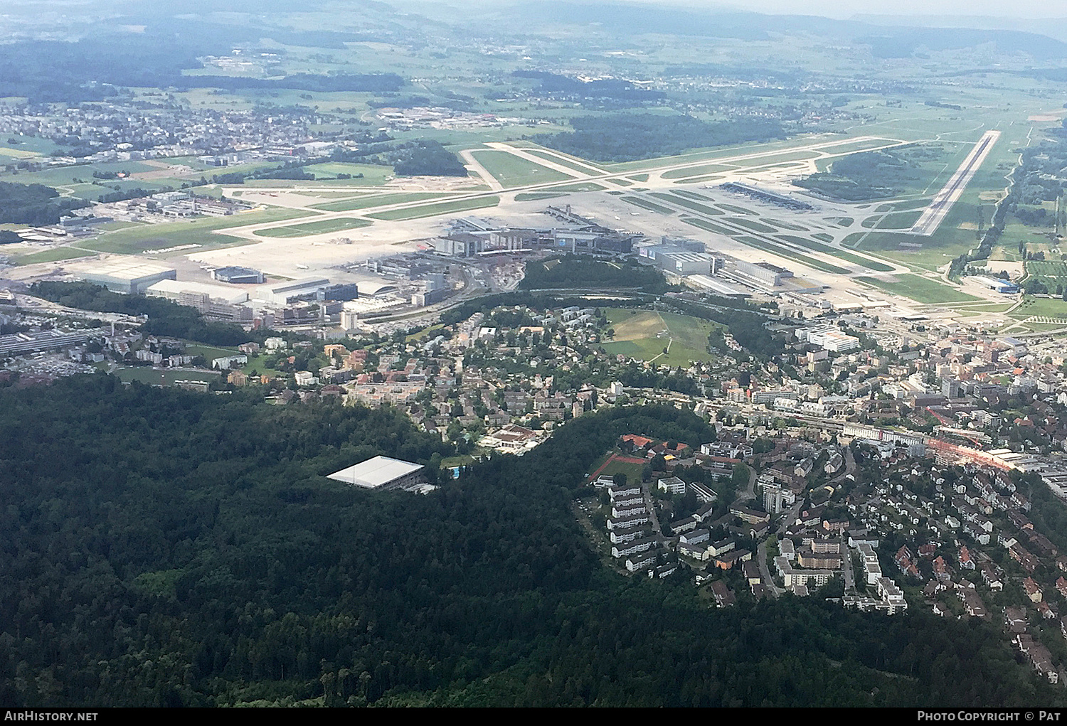Airport photo of Zürich (LSZH / ZRH) in Switzerland | AirHistory.net #270780