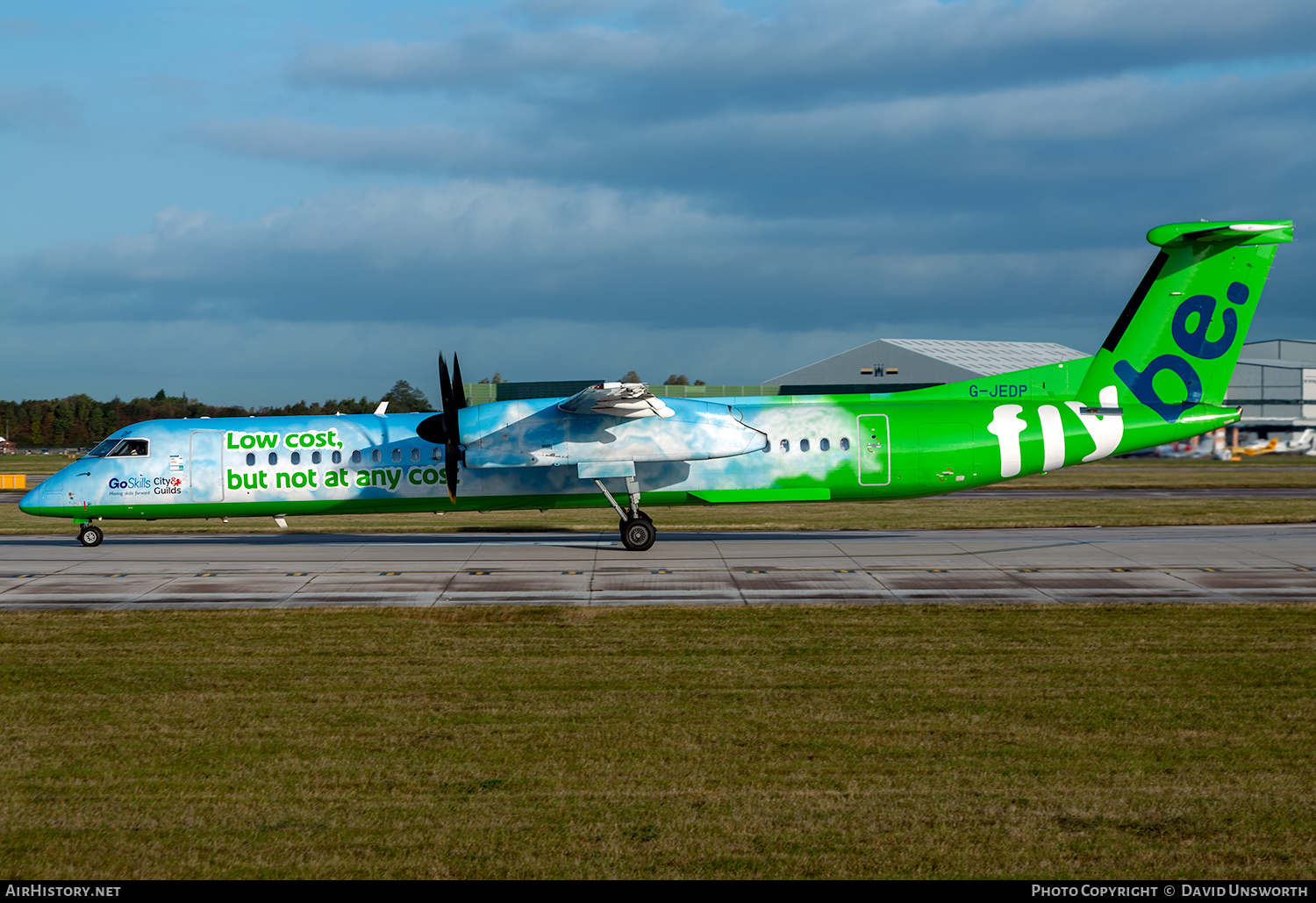 Aircraft Photo of G-JEDP | Bombardier DHC-8-402 Dash 8 | Flybe | AirHistory.net #270804