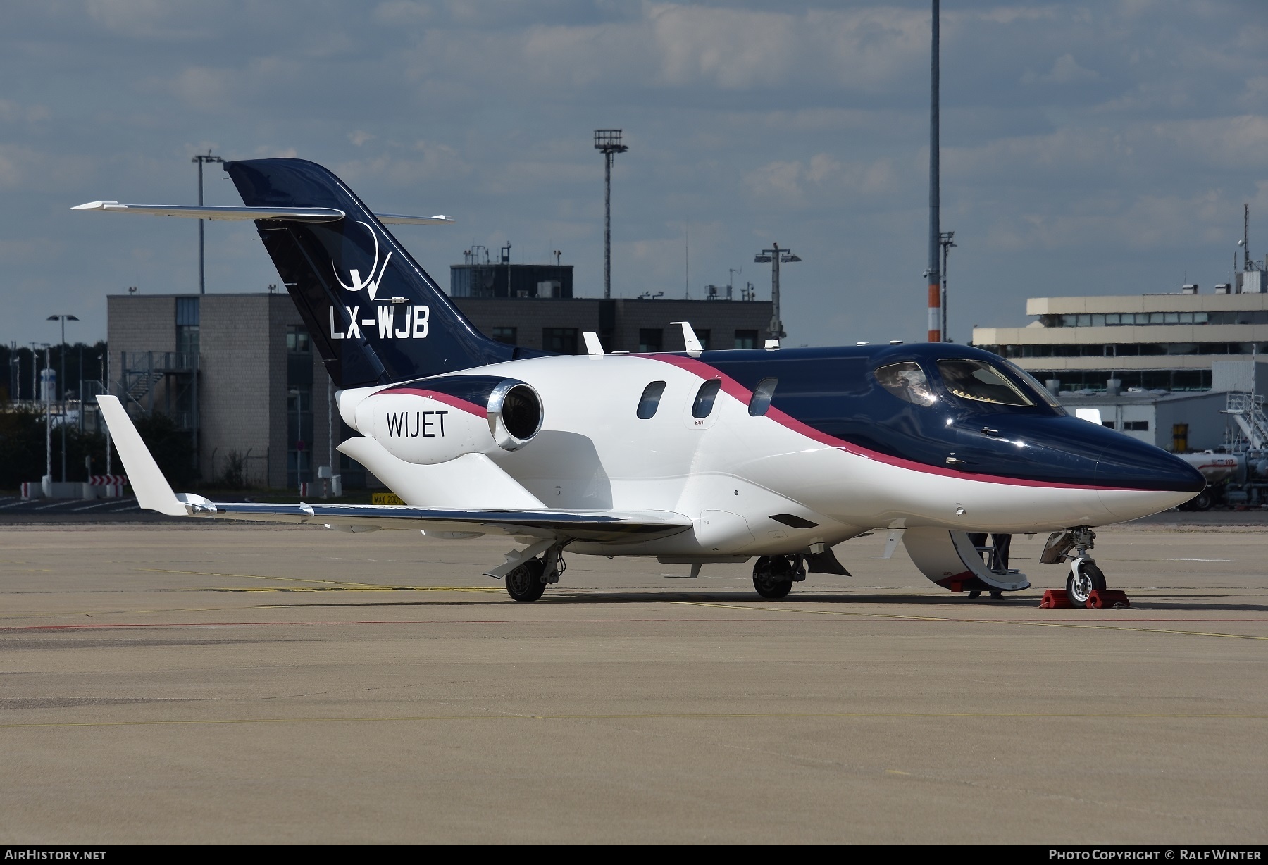 Aircraft Photo of LX-WJB | Honda HA-420 HondaJet | Wijet | AirHistory.net #270907