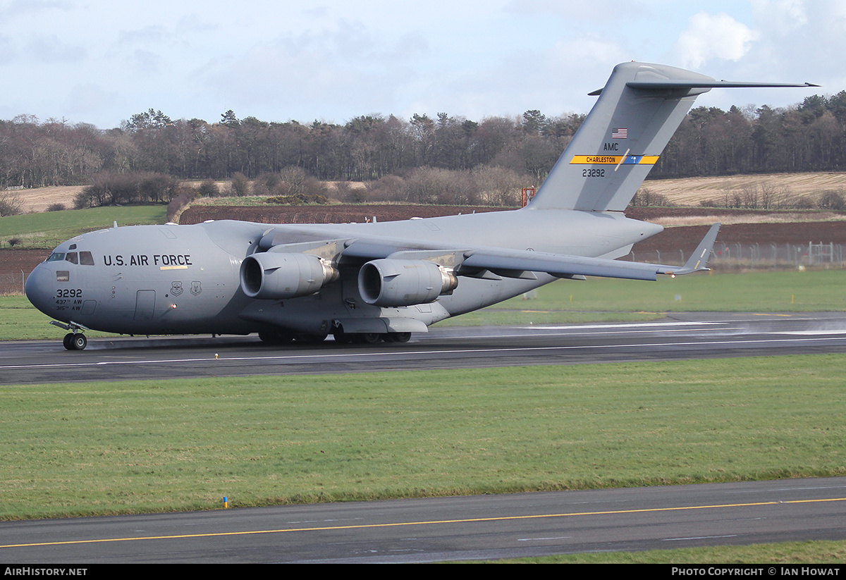 Aircraft Photo of 92-3292 / 23292 | McDonnell Douglas C-17A Globemaster III | USA - Air Force | AirHistory.net #270982