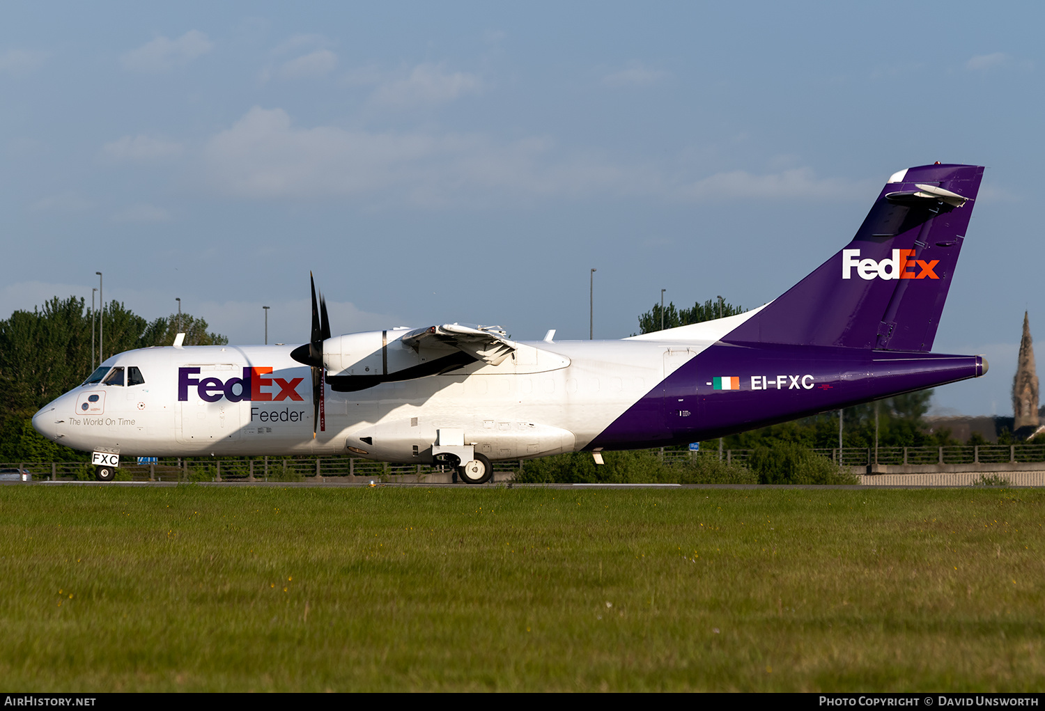 Aircraft Photo of EI-FXC | ATR ATR-42-300/F | FedEx Feeder | AirHistory.net #271042