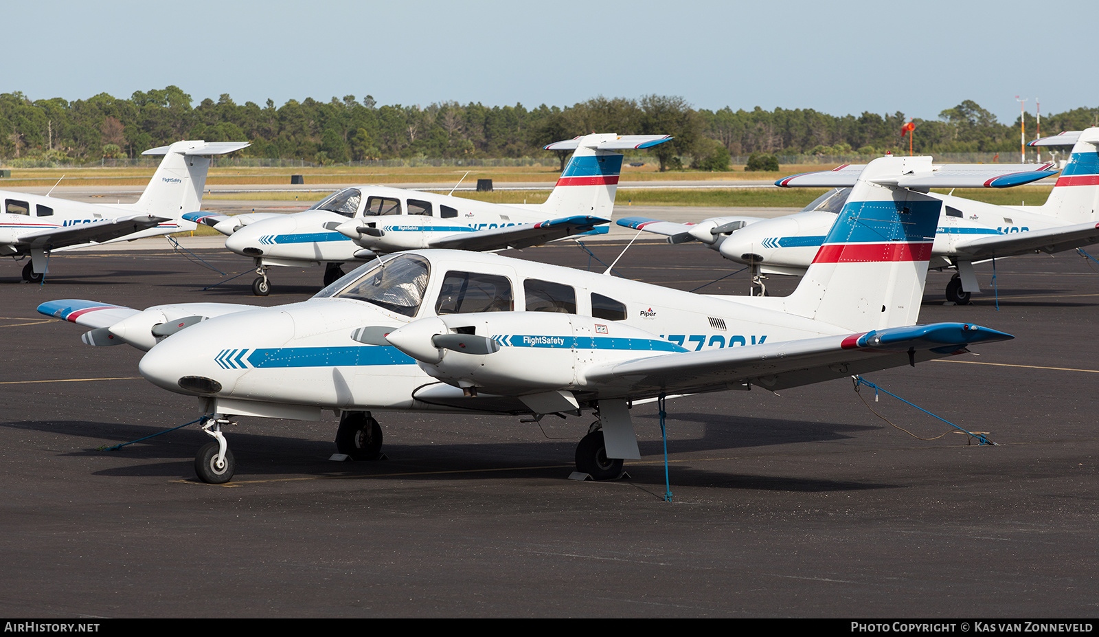 Aircraft Photo of N7720Y | Piper PA-44-180 Seminole | FlightSafety International | AirHistory.net #271100