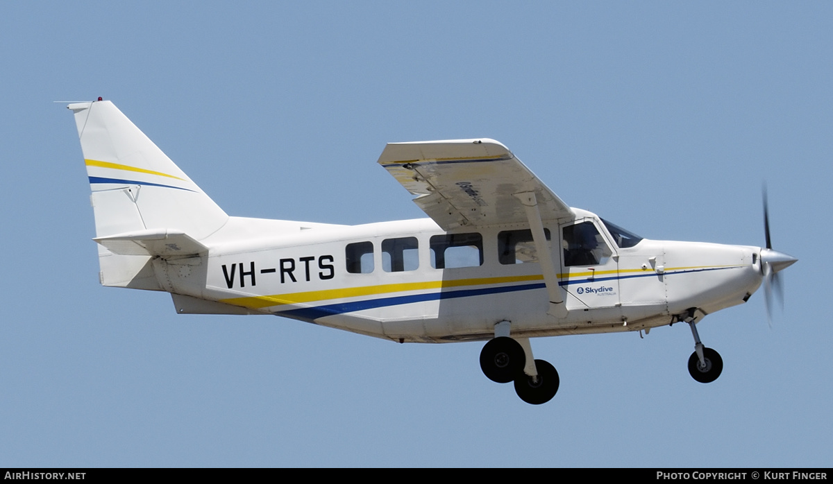 Aircraft Photo of VH-RTS | Gippsland GA8 Airvan | Skydive Australia | AirHistory.net #271335