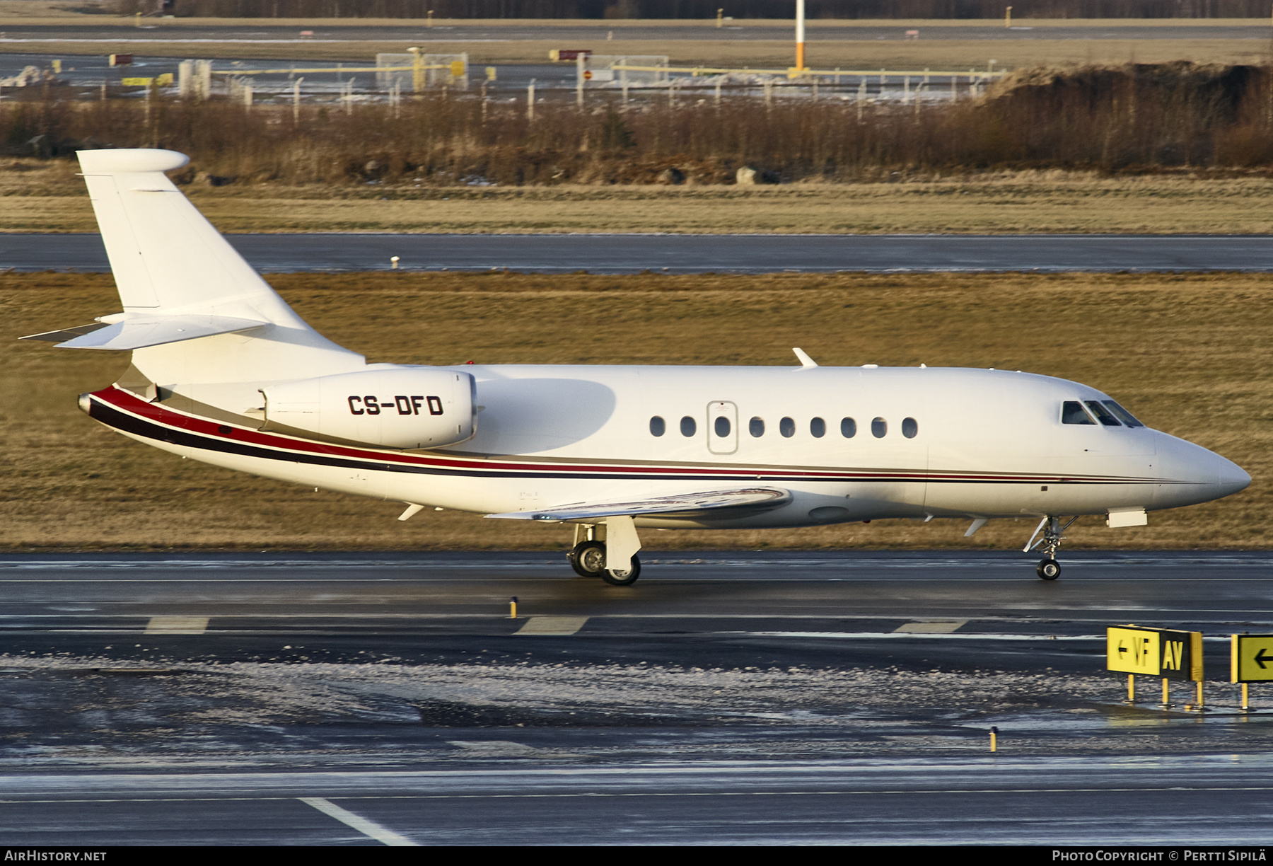 Aircraft Photo of CS-DFD | Dassault Falcon 2000 | AirHistory.net #271336