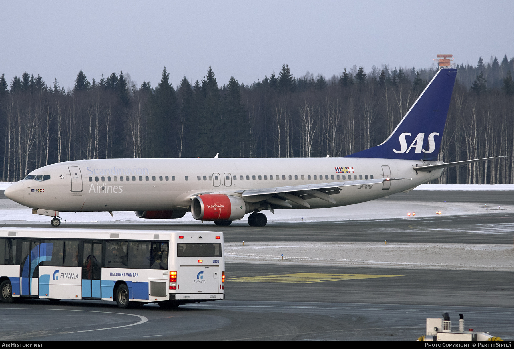 Aircraft Photo of LN-RRK | Boeing 737-883 | Scandinavian Airlines - SAS | AirHistory.net #271398